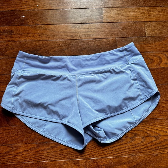 Lululemon Speed up shorts - Picture 2 of 4